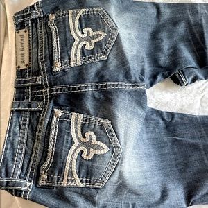 Rock Revival Jeans Size 31 unisex distressed